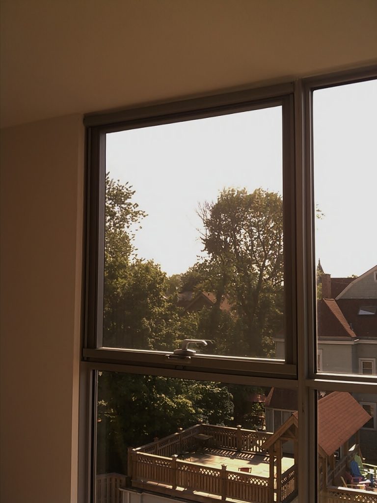 Retractable window screens for nearly all window types